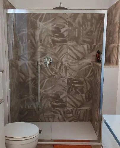 アパート Naxos Enjoy